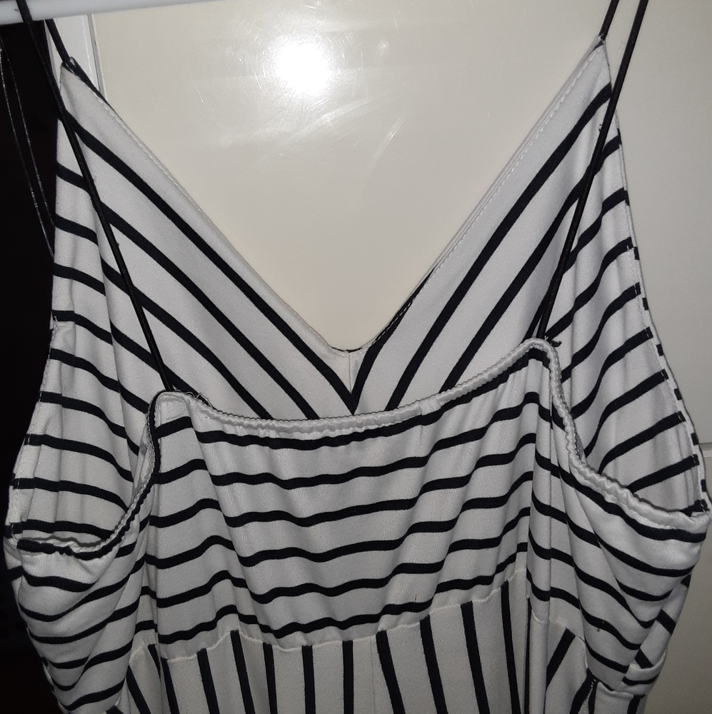Clothes - Picture 2 of 3